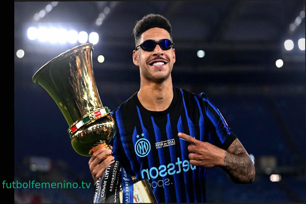 El Derby de Italia y la posible reubicación de Luis Henrique