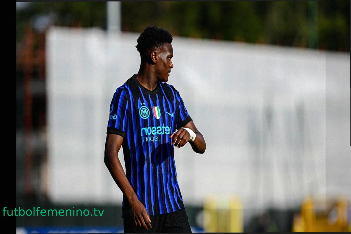 Iddrissou: "Sueño con ganar con esta camiseta, esto es lo que me dice Chivu..."