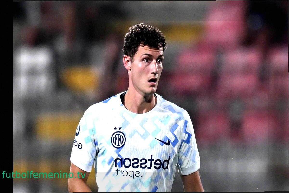 Pavard Podría Quedarse en el Inter: Señales de Apertura de Compañeros y Posible Permanencia