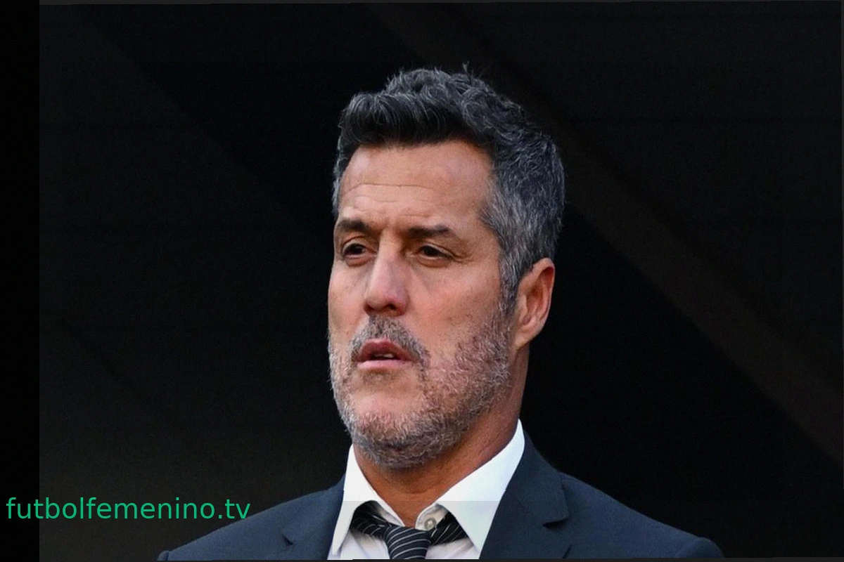 Julio César: "Los porteros siempre son criticados, Martínez debe confiar en sí mismo y trabajar en..."