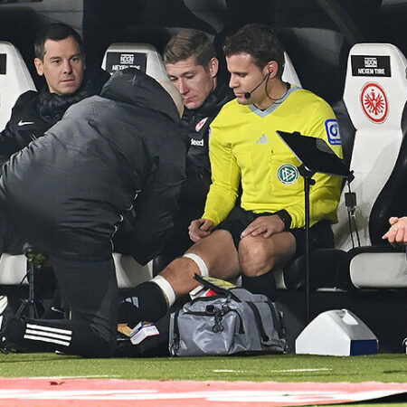 El árbitro récord de la Bundesliga, Dr. Felix Brych, anuncia su retiro