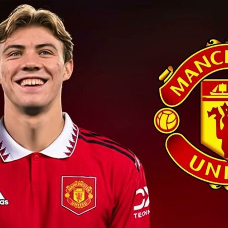 El Manchester United evalúa opciones de ataque tras el bajo rendimiento de Rasmus Hojlund