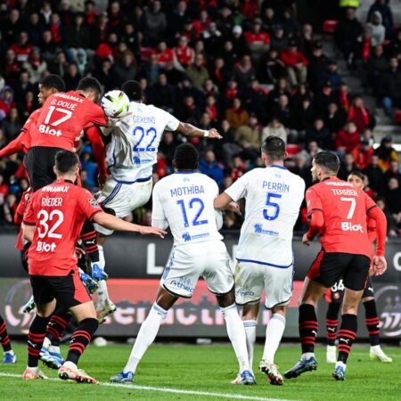 Rennes 1-0 Strasbourg: Victoria ajustada en el debut de Habib Beye