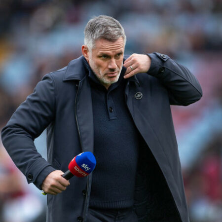 Carragher aconseja al Arsenal cómo ganar la Premier League