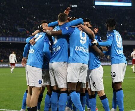 Napoli no logra ampliar su ventaja tras empate con Roma