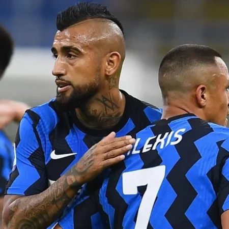 El Milan busca apoyo de sus veteranos para recuperarse