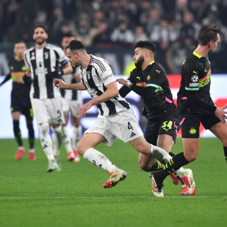 Juventus se prepara para enfrentar al PSV en la Champions League