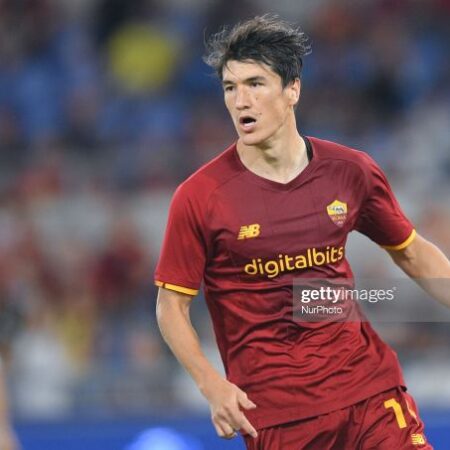 Roma-Como: Posibles Alineaciones, Shomurodov Encabeza el Ataque, Chance para Rensch