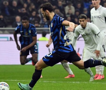 Inter pierde la oportunidad de distanciarse en la clasificación tras el empate en Nápoles