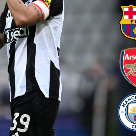 Barcelona eyeing summer move for Premier League midfielder