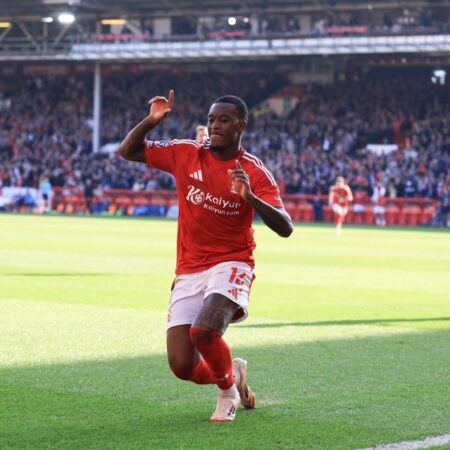 Viktor Gyokeres apunta a la Premier League: Arsenal y Liverpool en alerta