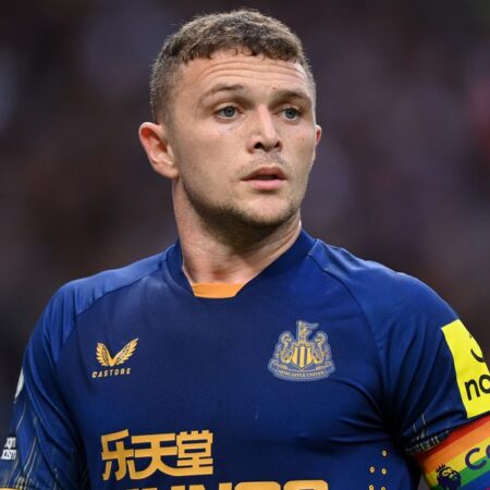 El Newcastle Busca Delantero Estrella en Verano Mientras Grandes Clubes Acechan