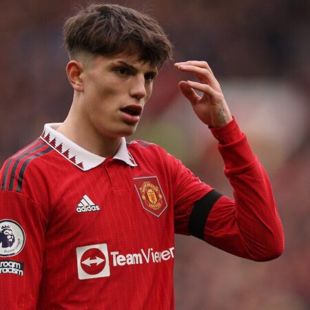 Alineación Predicha del Manchester United contra la Real Sociedad: Garnacho de Inicio