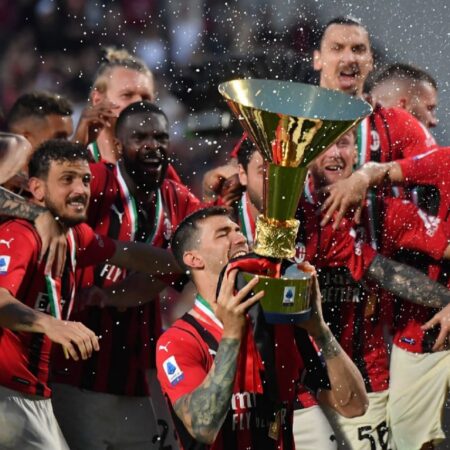 Derbi milanés: El Milan busca la remontada en la Copa Italia