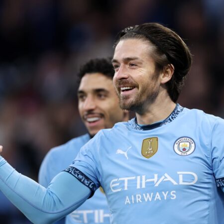 Man City derrota 2-0 al Leicester: Grealish rompe su sequía goleadora en la Premier League