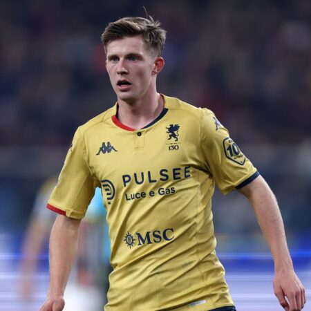 ¿Morten Frendrup, Indispensable para el Genoa? Su Futuro Podría Estar Lejos en Junio