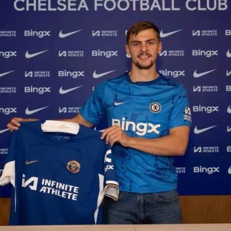 Reflexiones de Kiernan Dewsbury-Hall sobre su Primera Temporada en el Chelsea