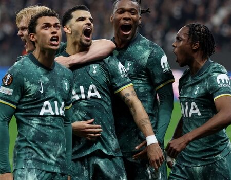 Alineación del Tottenham para el partido contra el Eintracht Frankfurt