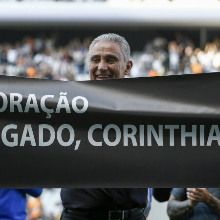 Tite anuncia su renuncia al Corinthians: “Necesito una pausa para cuidarme”
