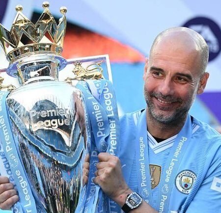 El Liverpool contempla una oferta de 50 millones de libras por Adam Wharton, estrella de la Premier League elogiada por Guardiola