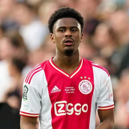 Arsenal, Liverpool, Chelsea y Real Madrid Compiten por el «Especial» Jorrel Hato