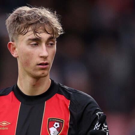 Dean Huijsen prefiere Arsenal o Liverpool al Chelsea