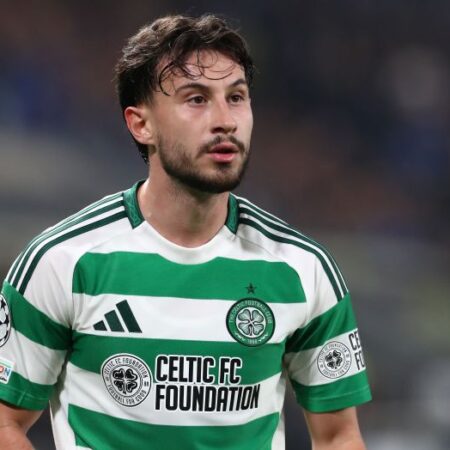 Como en Conversaciones con Celtic por Nicolas Kuhn, Vinculado con Newcastle