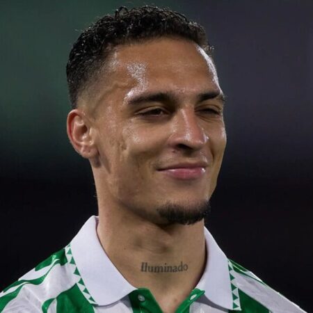 Natan y el mensaje a Antony: El Betis lo intenta todo para arrebatárselo al United