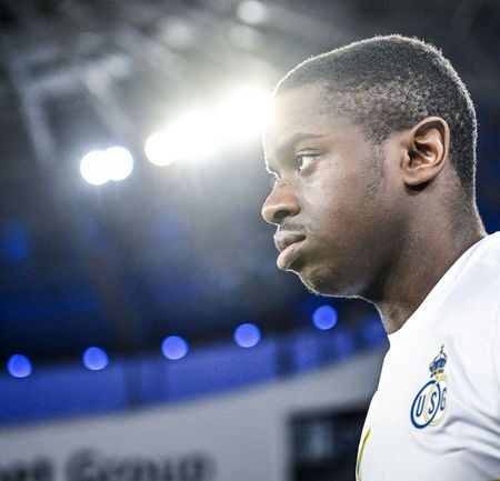 Noah Sadiki, a un paso de la Premier League con el Sunderland