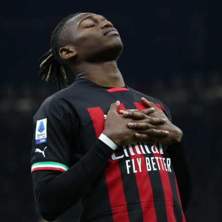 Milan: Otro paso hacia Jashari, el Bayern se retira por Leao
