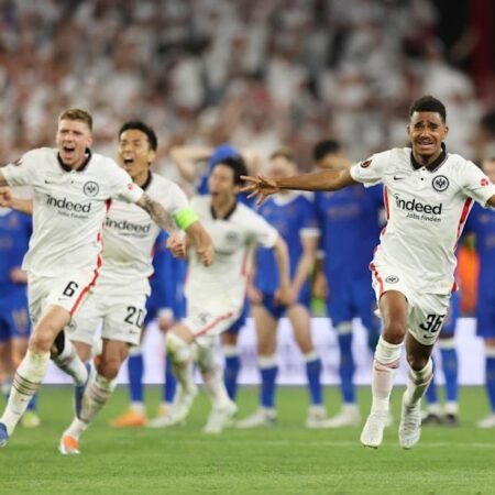 Champions League Club Eintracht Frankfurt Joins Race for Jesse Derry Against Celtic and Rangers