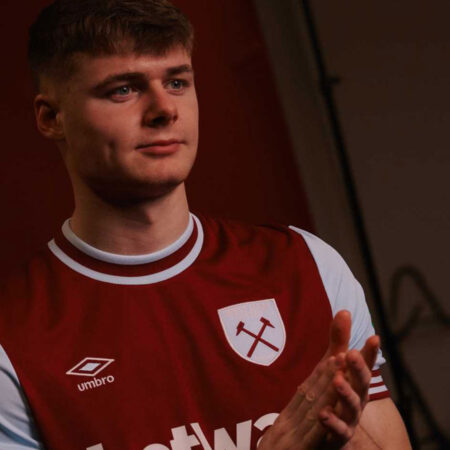 West Ham estaría interesado en Michael Zetterer: ¿Es el portero que necesitan?