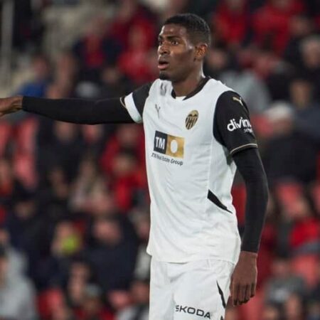 Arsenal comete un error: revela por accidente la llegada de Cristhian Mosquera