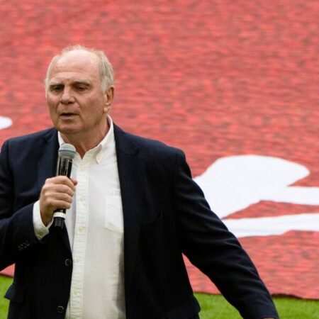 Netzer insta a Hoeneß a dar un paso atrás en el Bayern: «Siempre causa revuelo»