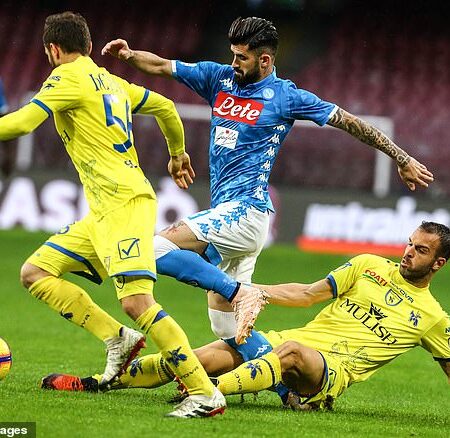 CIES: Napoli, el equipo más experimentado en la Champions League; Parma, la plantilla más joven de Italia