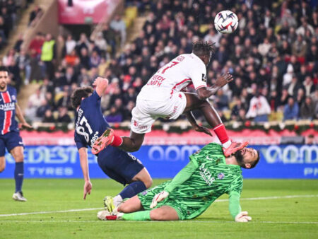 ¡Locura en la Ligue 1! Derby Mónaco vs Niza: Expulsiones y Goles en 10 Minutos