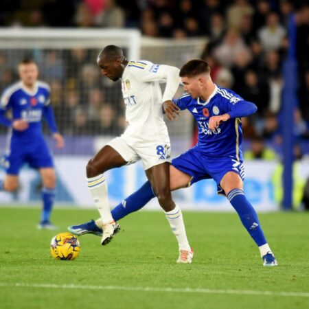 Leicester City Apunta a Glen Kamara para Reforzar el Mediocampo en Enero
