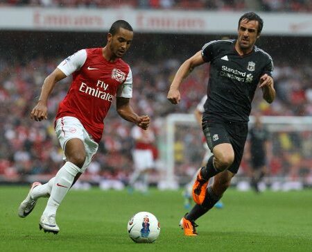 Ex-centrocampista del Liverpool Respalda al Arsenal para el Título de la Premier League Tras el Tropiezo de los Rojos