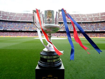 Copa de la Liga: Gigantes de la Premier luchan por un puesto en cuartos