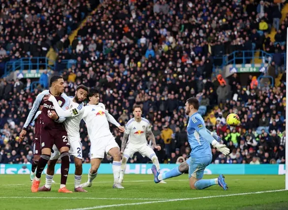 Actualización de las Apuestas: Así Queda la Clasificación Final de la Premier League tras el Empate del Leeds