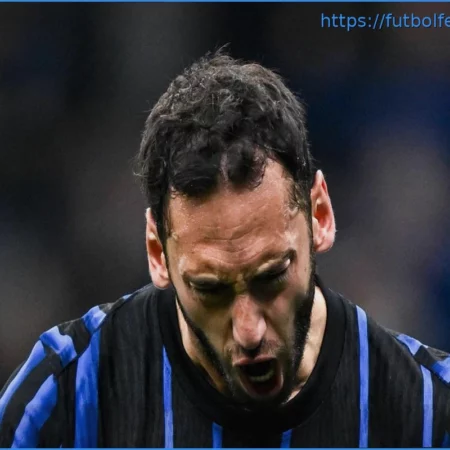 Calhanoglu, renovación difícil: en verano le espera una encrucijada