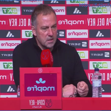 Flick sobre la eliminación en Copa: «Decepcionados, pero también orgullosos de lo que vimos»