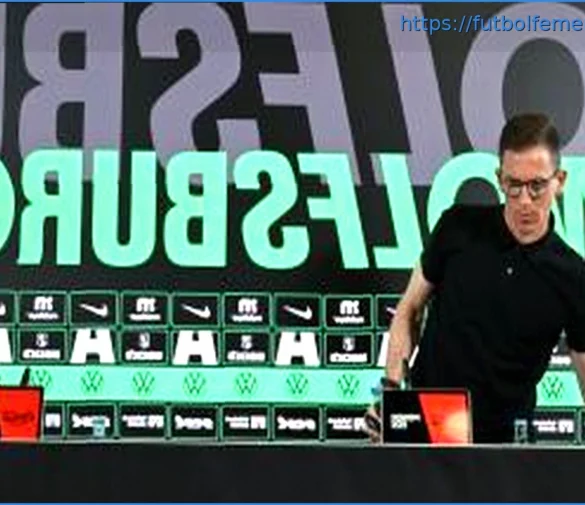 Oficial: El VfL Wolfsburg se despide del entrenador Daniel Bauer