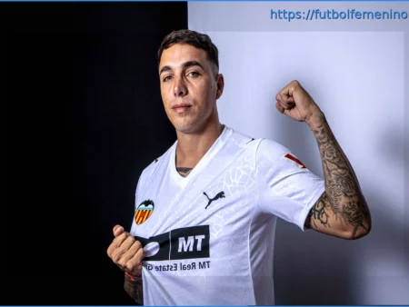 El Valencia CF ficha a un defensa agente libre tras dos lesiones importantes