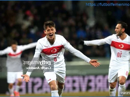 Eliminatorias del Mundial: Turquía Lucha por la Clasificación – Ocho Semifinales esta Noche