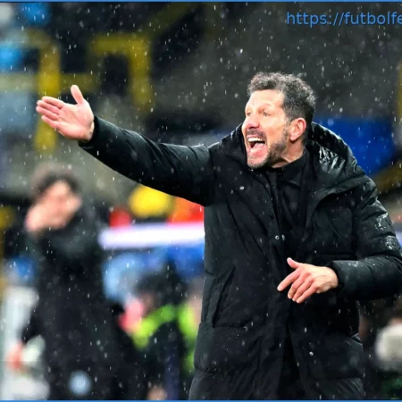 Diego Simeone Critica la Respuesta Mediática a los Comentarios de Julián Álvarez