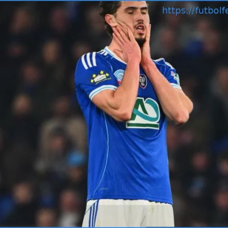 Joaquín Panichelli, delantero del Estrasburgo, operado en Lyon