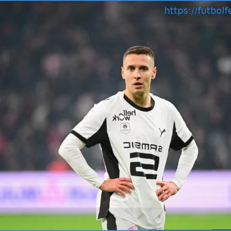 Rennes sin Frankowski ni Rouault, suspendidos, para el partido a Brest