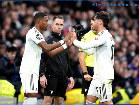 Defensa del Real Madrid desmiente rumores de distanciamiento con el técnico Álvaro Arbeloa