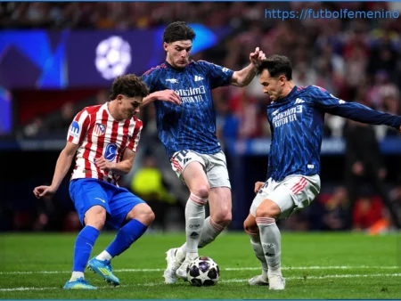 PSG renuncia a la carrera por Julián Álvarez por dudas en las conversaciones iniciales